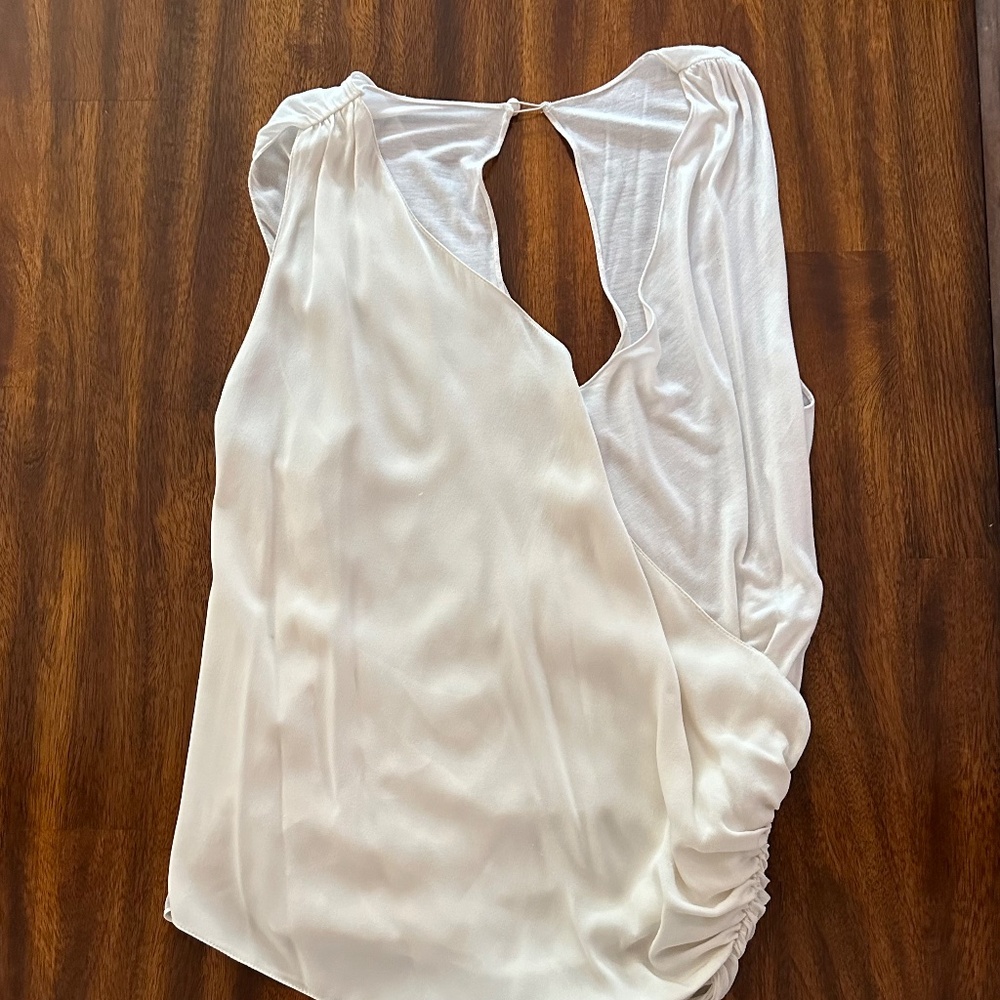 Ivory Cream/White Drape Cascade Women Blouse. No Size Tag.Small‎ - Picture 4 of 8